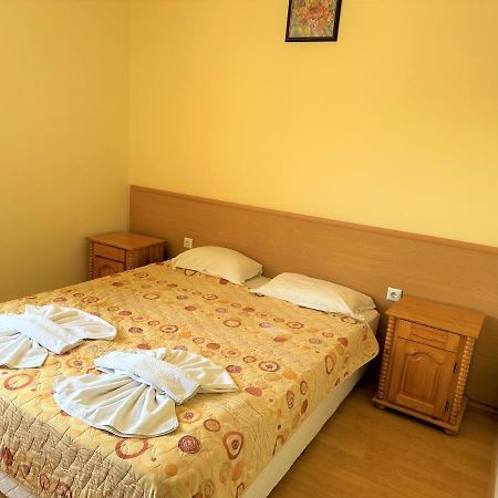 Bravo 1 Morenia Sunny Beach Dış mekan fotoğraf